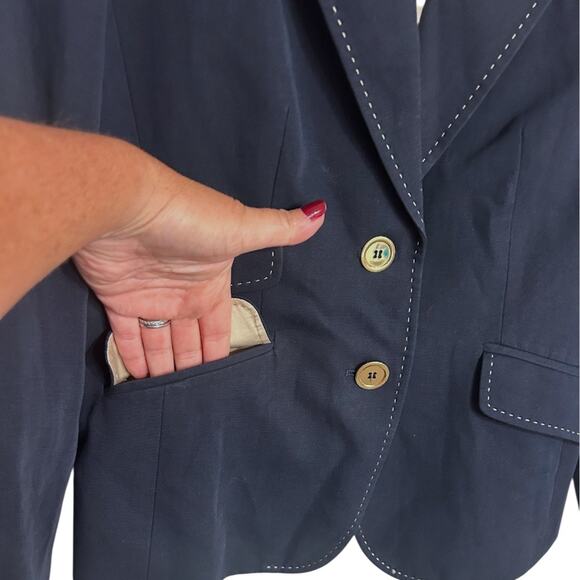 Talbots Navy Gold Button Blazer Women’s 4 Contrast Stitch Structured Flap Pocket - Picture 4 of 8